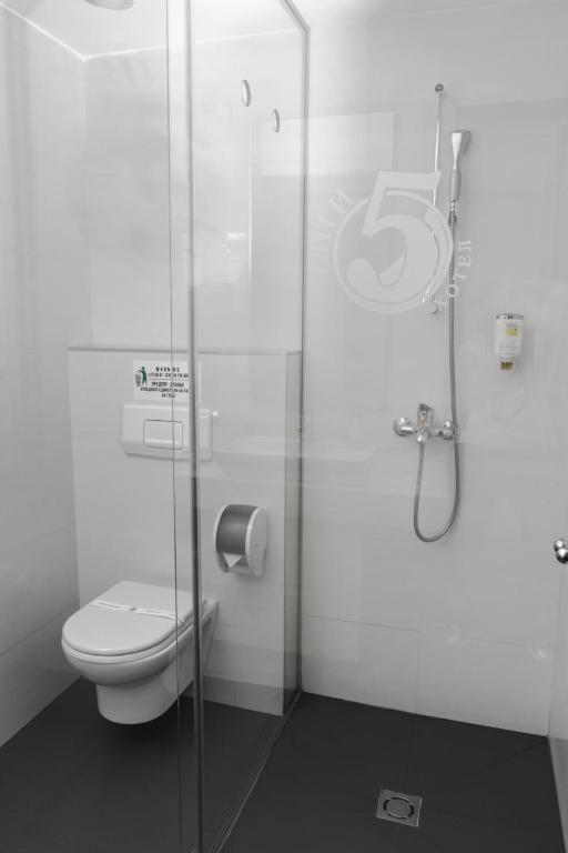 City5 Rooms & Suites By Lsa Skopje Luaran gambar